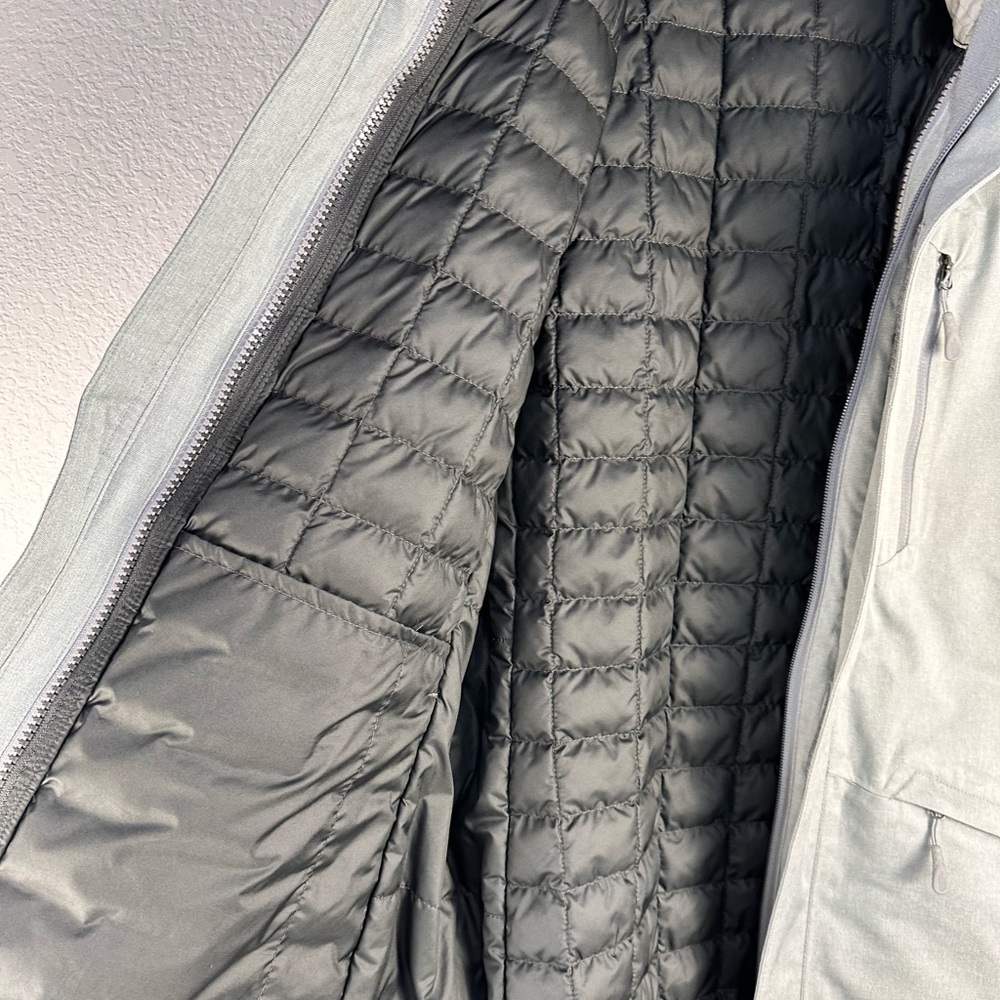 The North Face Thermoball Eco Snow Triclimate Jacket Sz L - Picture 4 of 8